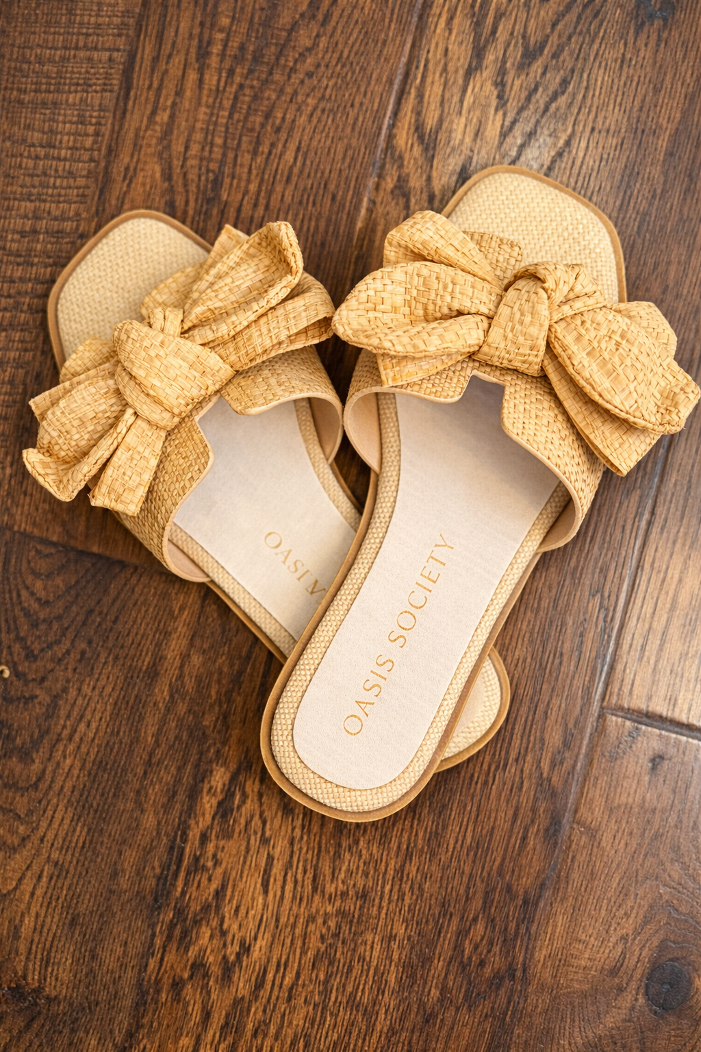 The Ginny | Natural Textured Bow Slide