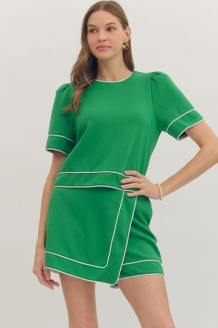 The Emerald Chic Set
