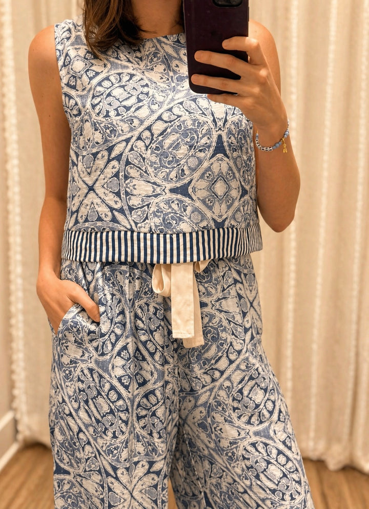 Woven Print Set