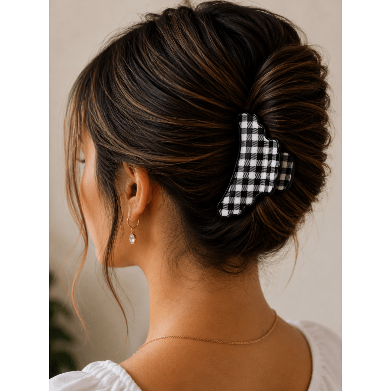 Women's Black & White Checkered Claw Hair Clip - Hendryx Boutique LLC